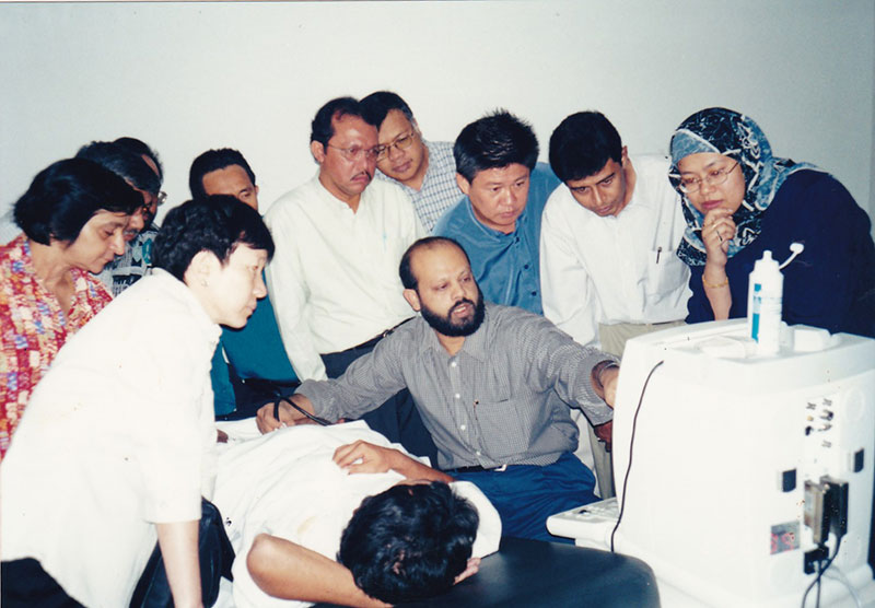 Ultasound Training 2001 – Klinik Ebrahim Collaboration with Burwin Institute of Canada